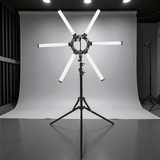 Karma 36″ LED Star Lamp