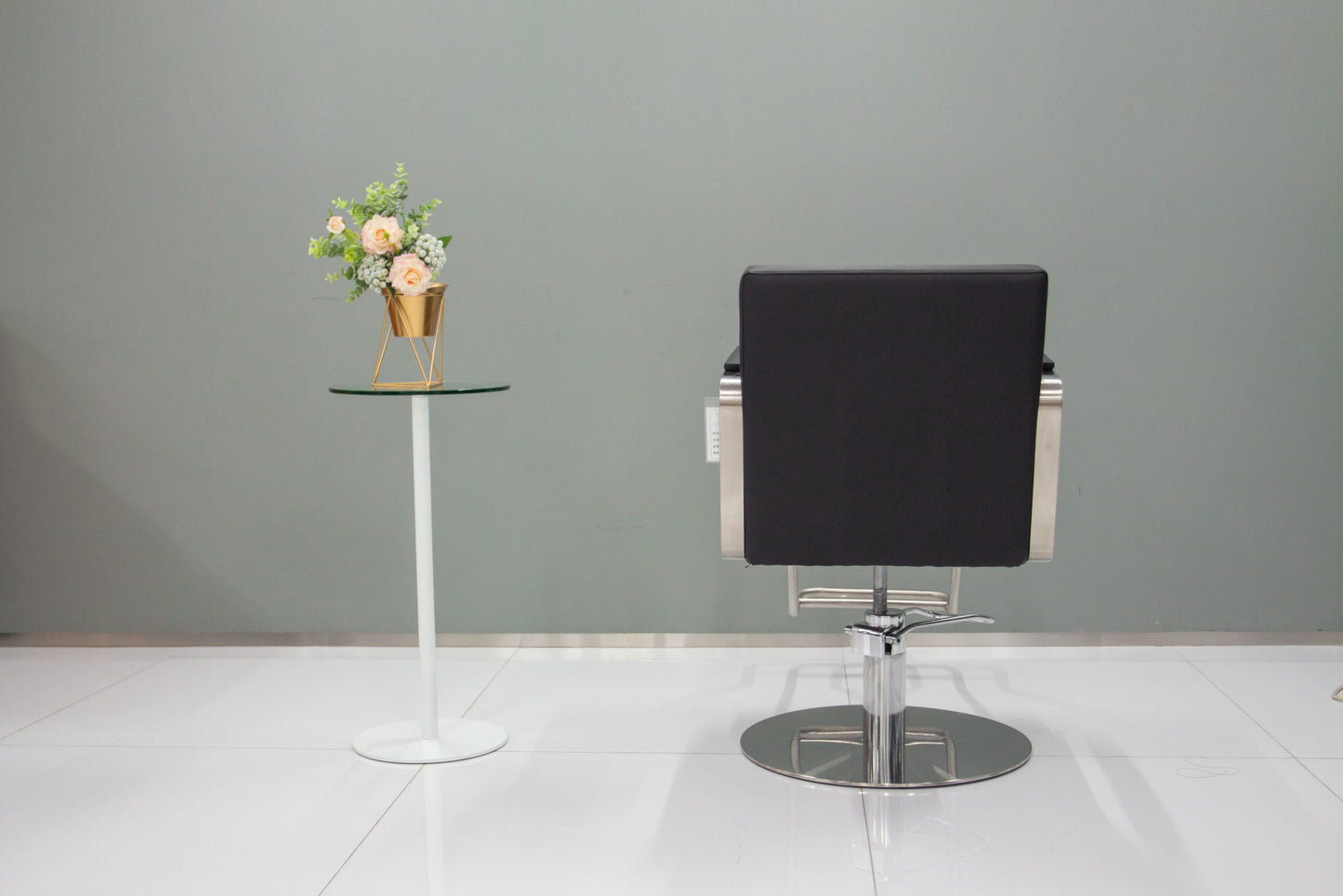 Karma Lithgow Salon Chair