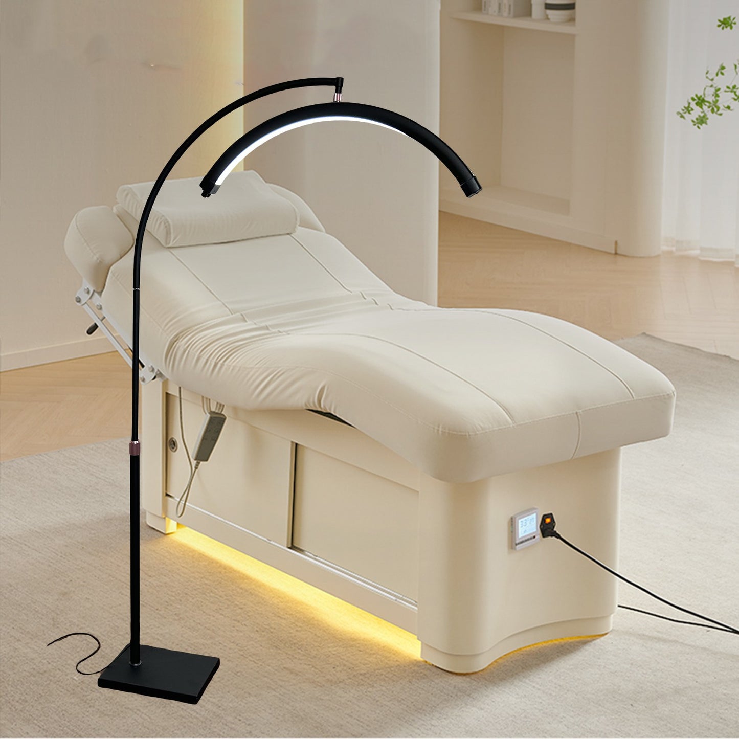 Karma Half Moon Beauty Light 28″